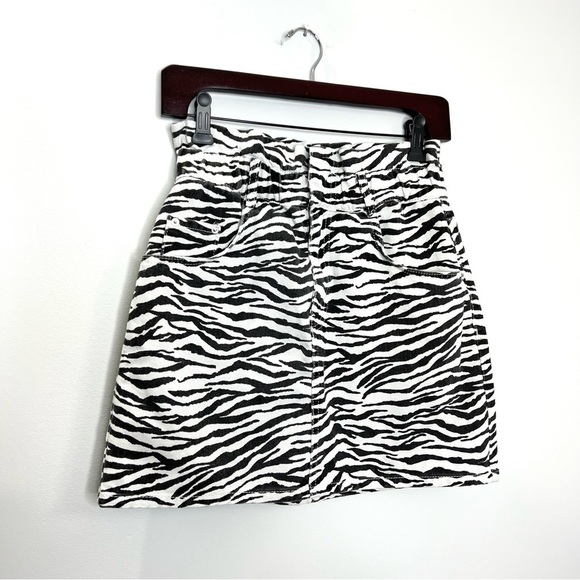 Zara 100% Cotton Denim Zebra Print Paper Bag Waist Mini Skirt S - Picture 4 of 11